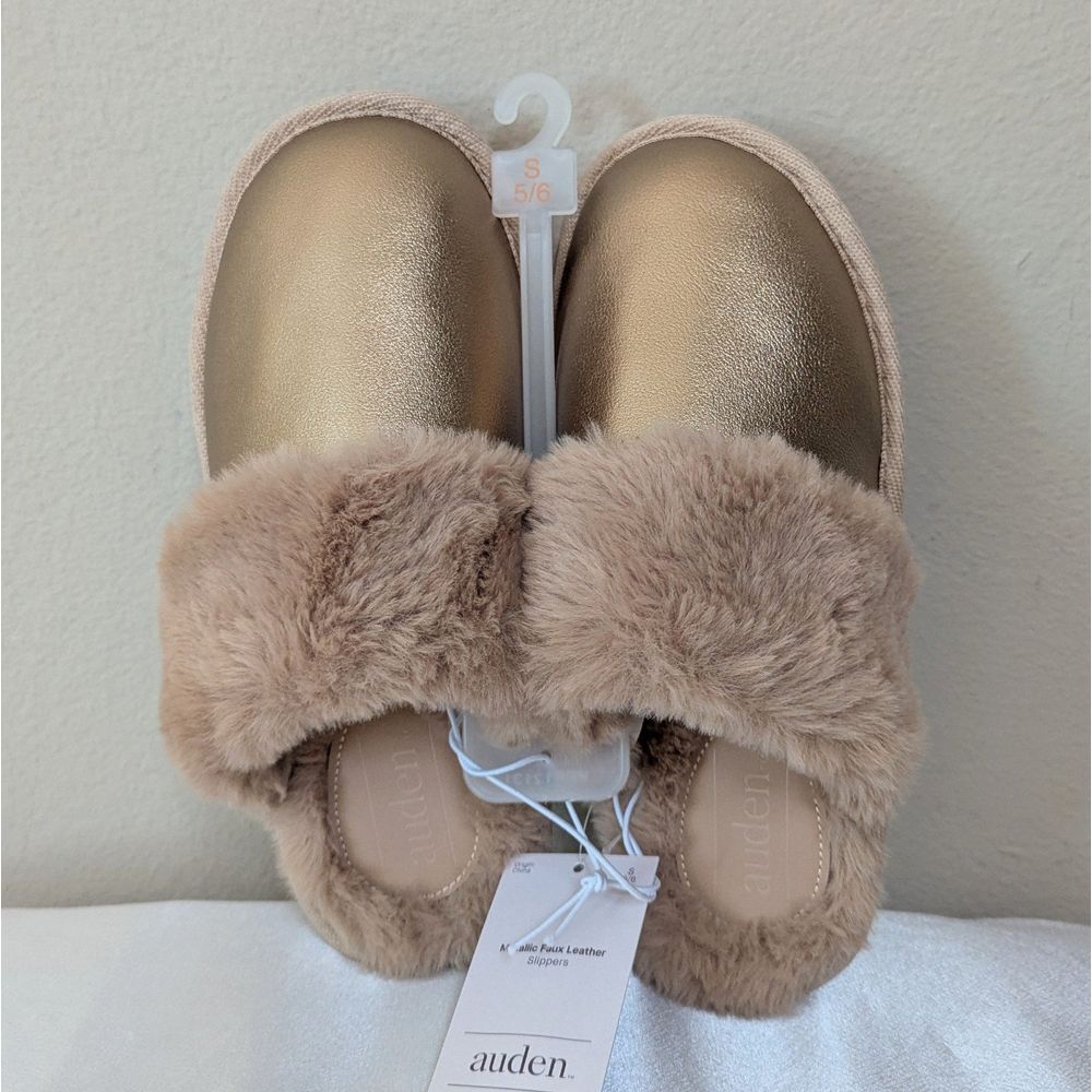 New Auden Women's Rae Metallic Scuff Gold Slippers Size 5-6